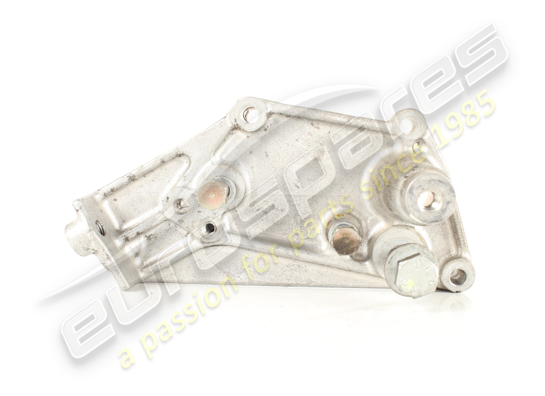 SUPPORTO Ferrari USATO. NUMERO PARTE 181822 (1)