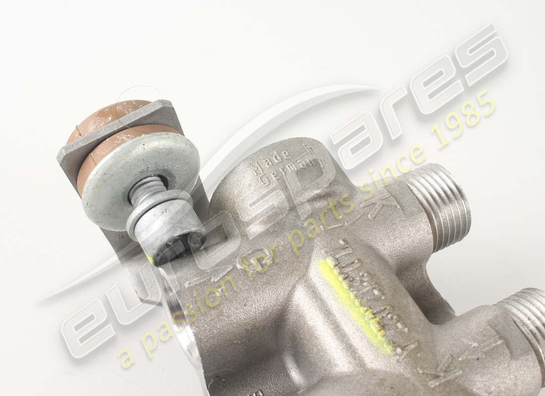 nuovo lamborghini temperatura olio. numero parte 7l0317027a (4)