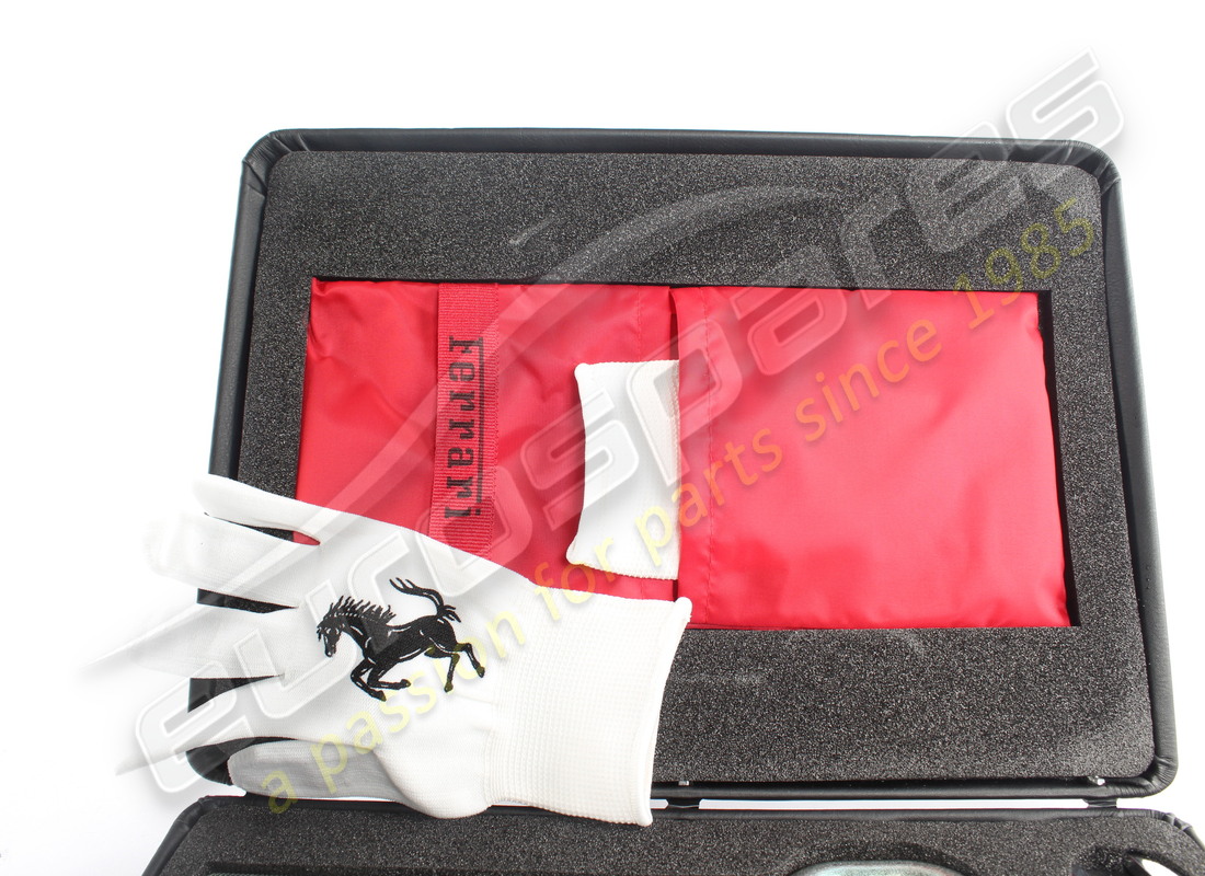 nuova ferrari borsa kit attrezzi completa. numero parte 220496 (7)