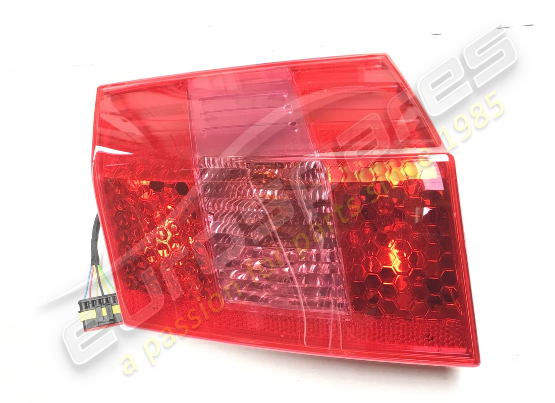 nuova lamborghini fanale posteriore sx. numero parte 400945095h (1)