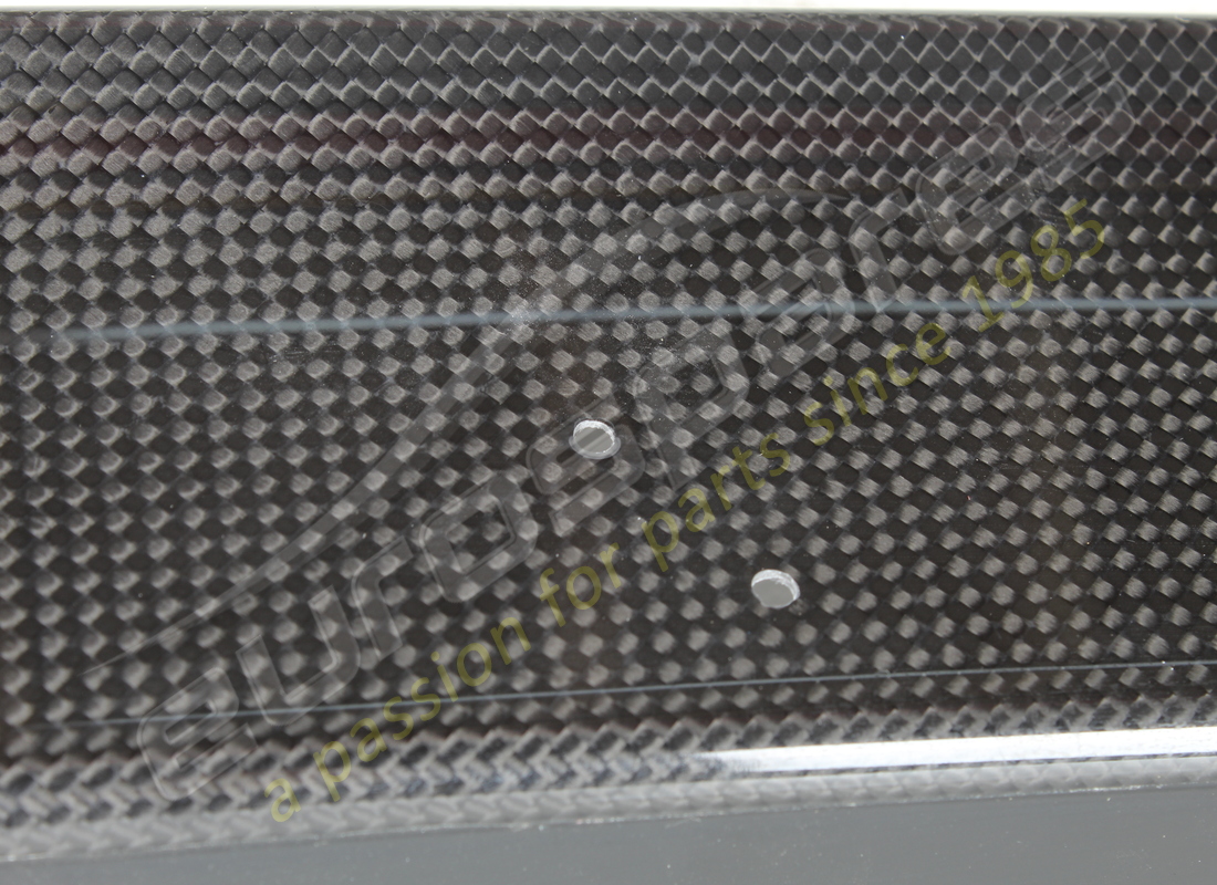 pannello superiore in carbonio ferrari usato. numero parte 985827901 (6)