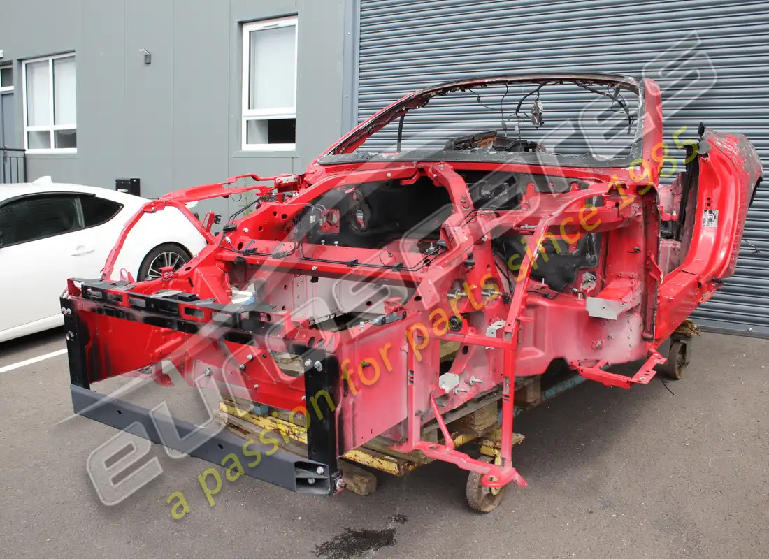 ferrari telaio anteriore usato. numero parte eap1480019 (2)