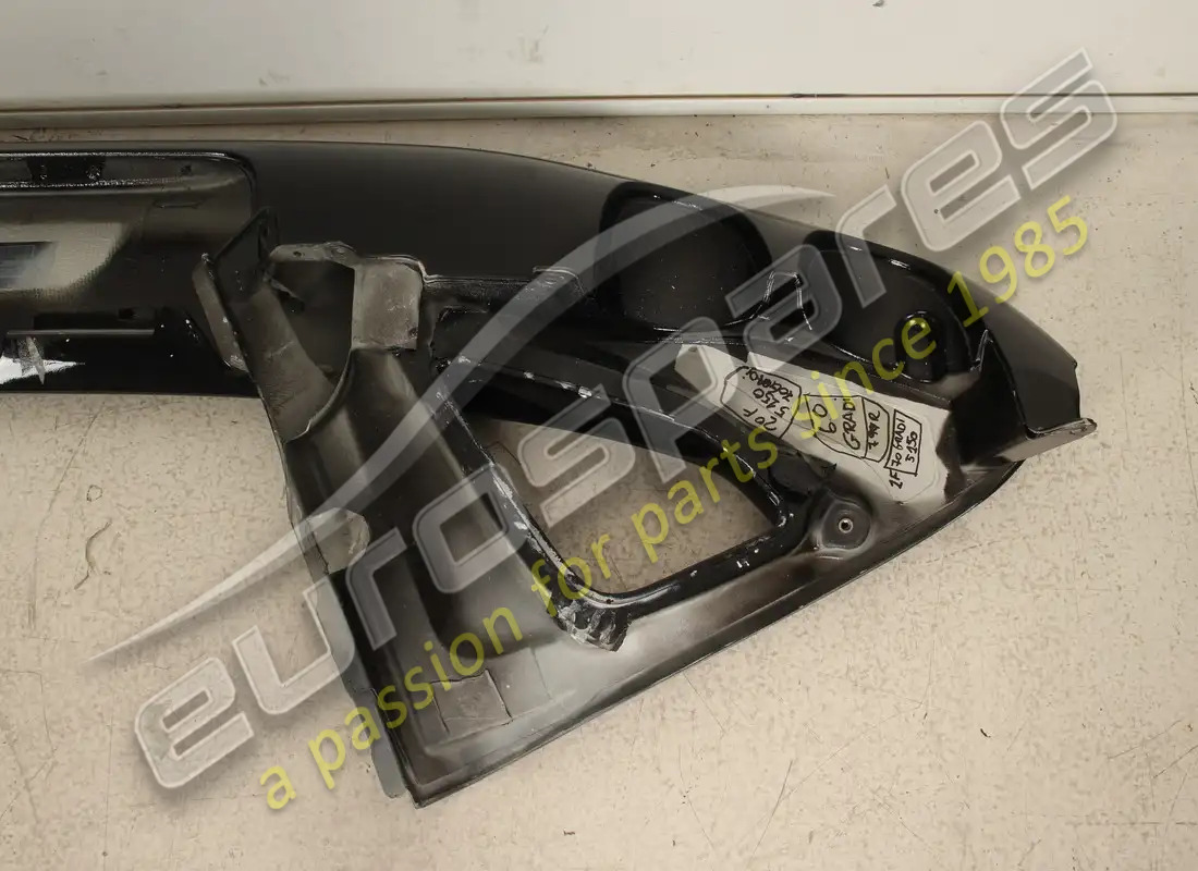 nuovo (altro) ferrari spoiler posteriore completo. numero parte 949122 (7)