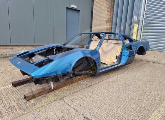 usato ferrari codice parte carrozzeria gts 617512000