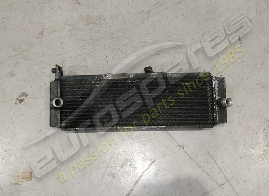 danneggiato ferrari codice articolo radiatore olio 164616