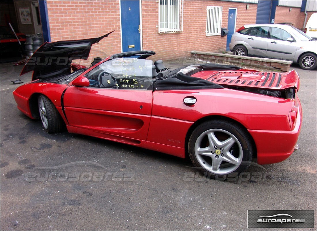 ferrari 355 (5.2 motronic) con 32,000 miles, in preparazione per lo smantellamento di #2