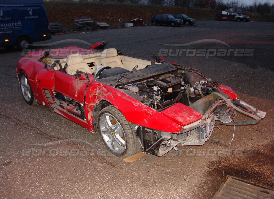 ferrari 355 (5.2 motronic) con 5,517 miles, in preparazione per lo smantellamento di #9