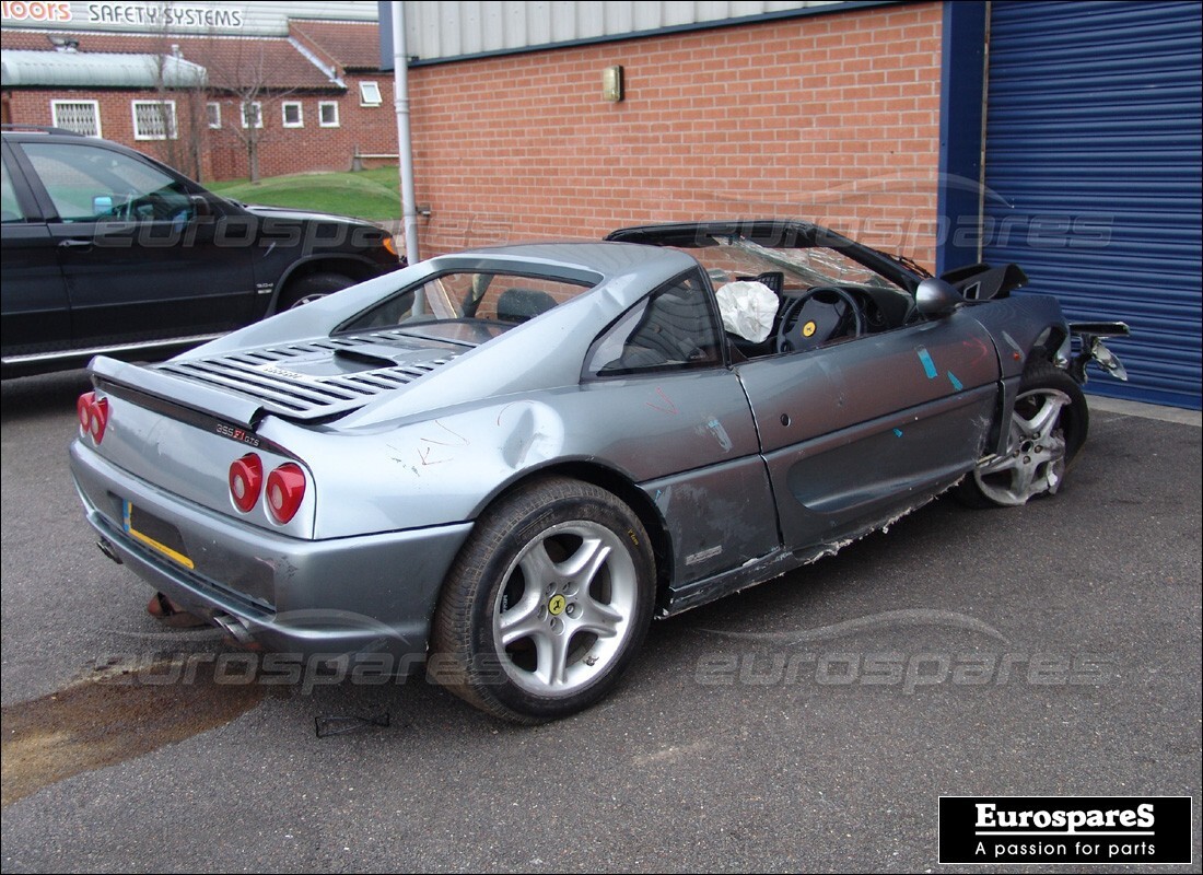 ferrari 355 (5.2 motronic) con 27,531 miles, in preparazione per lo smantellamento di #9