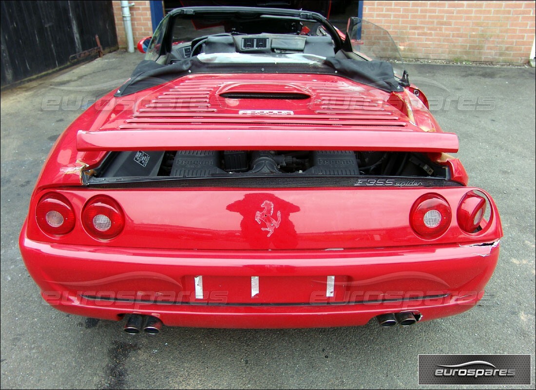 ferrari 355 (5.2 motronic) con 32,000 miles, in preparazione per lo smantellamento di #7