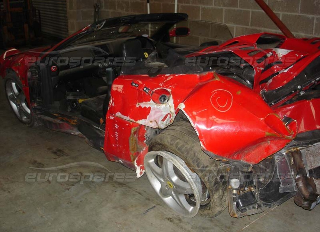 ferrari 355 (5.2 motronic) con 25,807 miles, in preparazione per lo smantellamento di #2