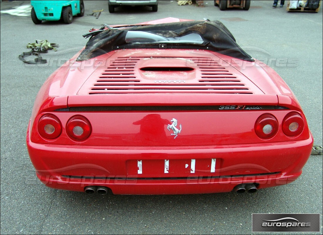 ferrari 355 (5.2 motronic) con 15,431 miles, in preparazione per lo smantellamento di #2