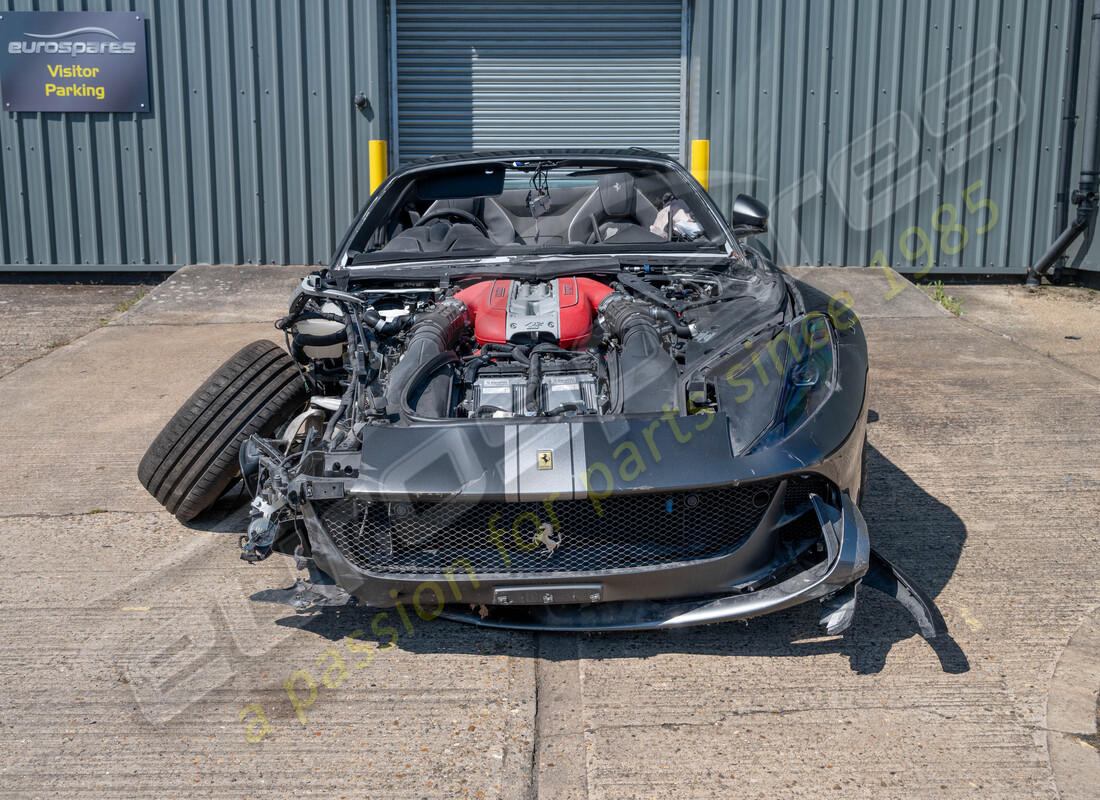 ferrari 812 gts con 620 miglia, in preparazione per lo smantellamento di #8
