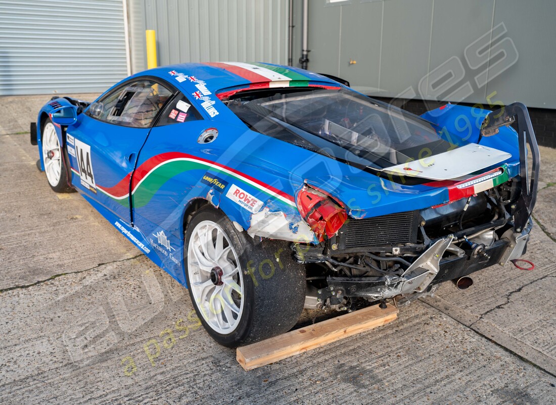 ferrari 458 challenge con 28080 kms, in preparazione per lo smantellamento di #3