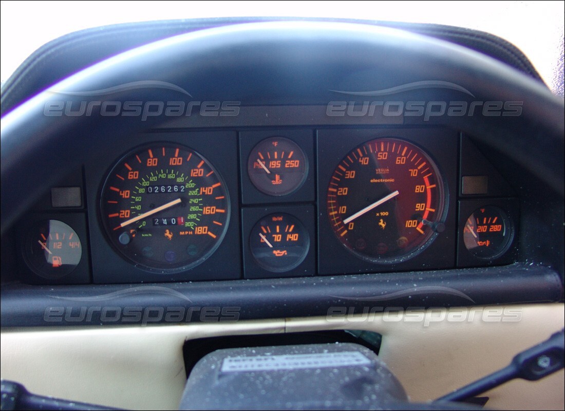 ferrari mondial 3.4 t coupe/cabrio con 26,262 miles, in preparazione per lo smantellamento di #4