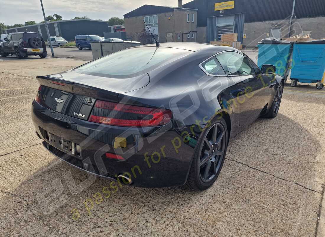 aston martin v8 vantage (2006) con 84,619 miles, in preparazione per lo smantellamento di #5