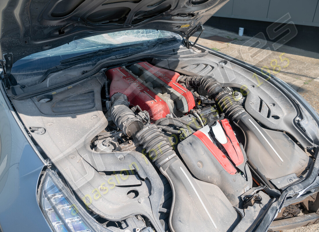 ferrari ff (rhd) con 50305, in preparazione per lo smantellamento di #22