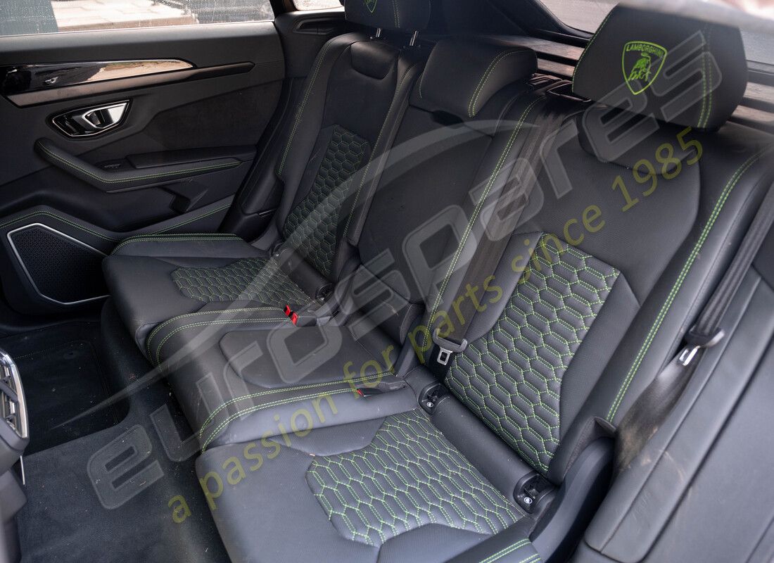lamborghini urus (2022) con 11402, in preparazione per lo smantellamento #12