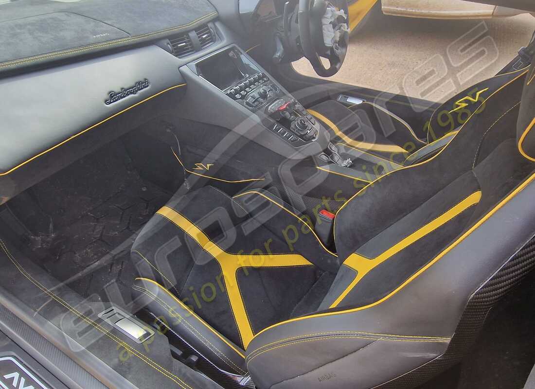 lamborghini 2016 (lp750-4 sv coupe) con 6,468 miles, in preparazione per lo smantellamento di #10