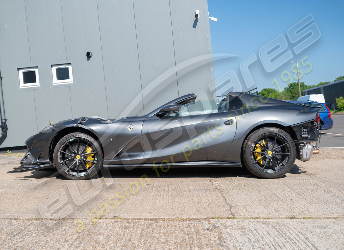 ferrari 812 gts con 620 miglia, in preparazione per lo smantellamento di #2