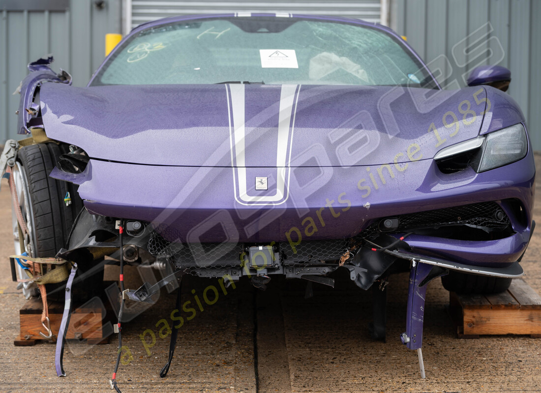 ferrari 296 gts con tbc, in preparazione per lo smantellamento #8