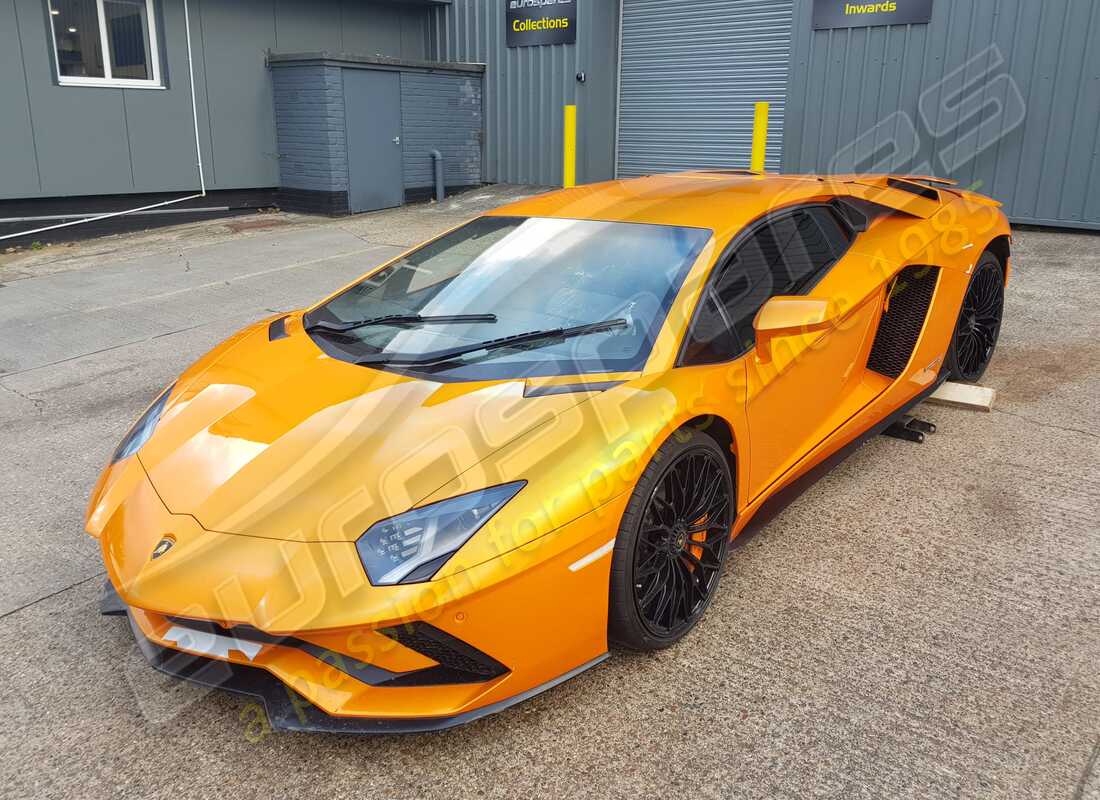 lamborghini 2018 (lp740-4 s coupe) con 11,442 miles, in preparazione per lo smantellamento di #1