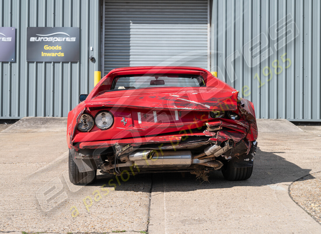 ferrari 328 (1988) in preparazione per lo smantellamento #4