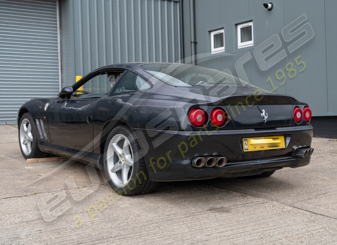 ferrari 550 maranello con 122523, in preparazione per lo smantellamento di #3