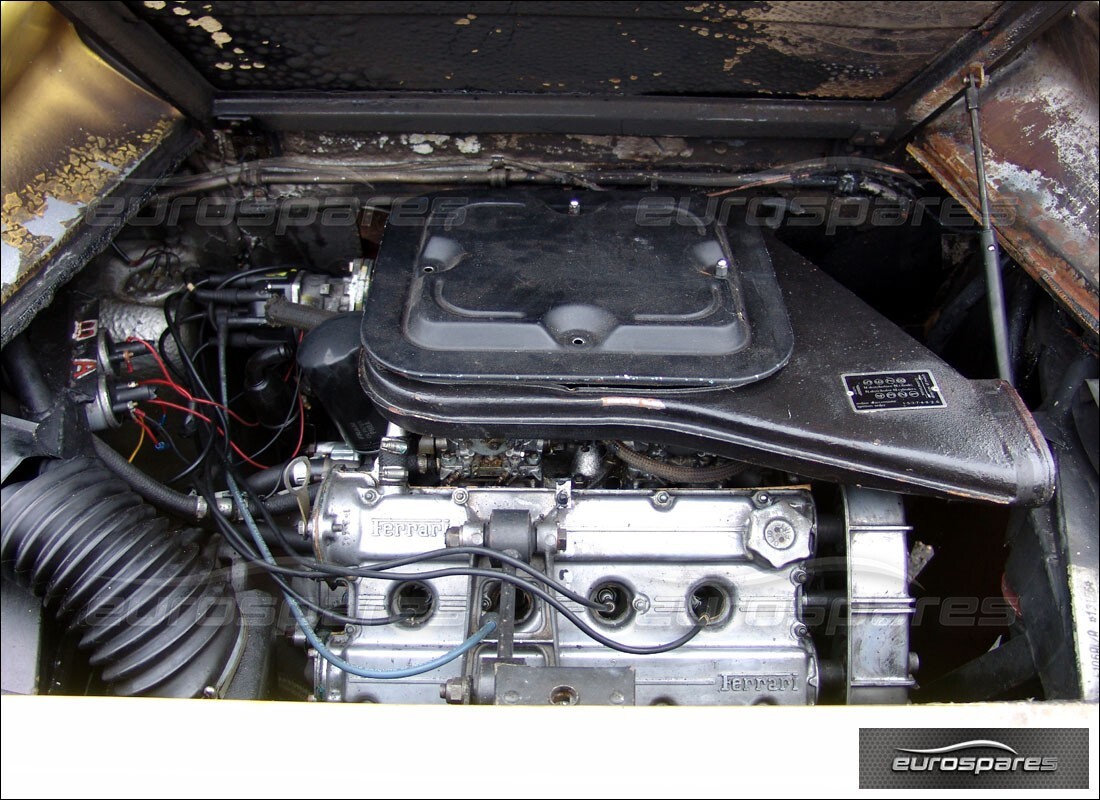 ferrari 308 gt4 dino (1976) con 26,000 miles, in preparazione per lo smantellamento di #7
