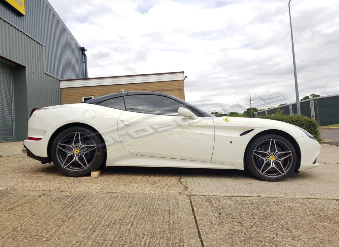 ferrari california t (europe) con sconosciuto, in preparazione per lo smantellamento di #6