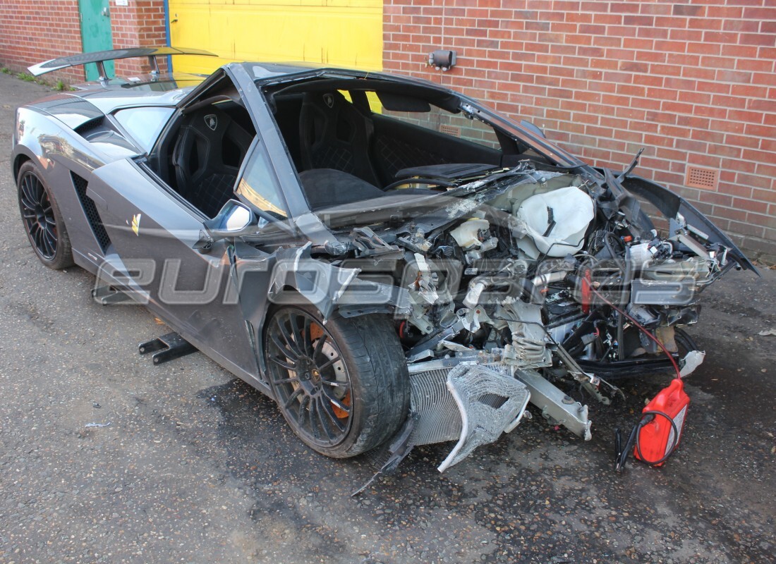 lamborghini lp560-2 coupe 50 (2014) con 7,461 miles, in preparazione per lo smantellamento di #4