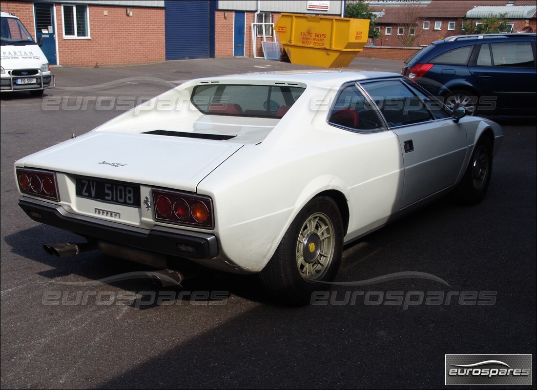 ferrari 308 gt4 dino (1976) con 68,108 miles, in preparazione per lo smantellamento di #3