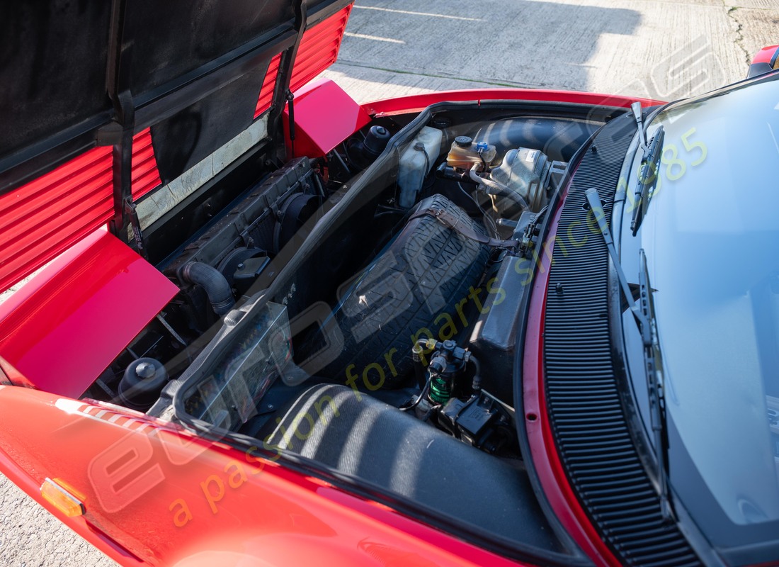 ferrari mondial 3.2 qv (1987) con 83223, in preparazione per lo smantellamento di #23