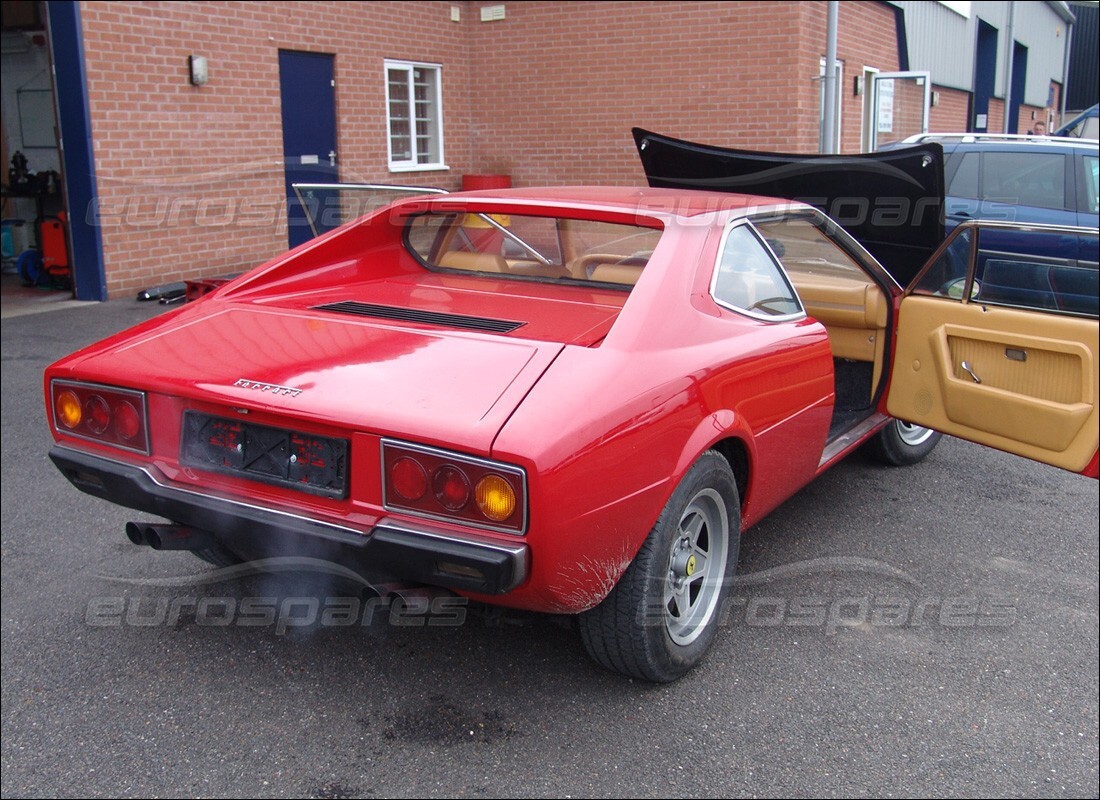 ferrari 308 gt4 dino (1979) con 54,824 chilometri, in preparazione per lo smantellamento #4