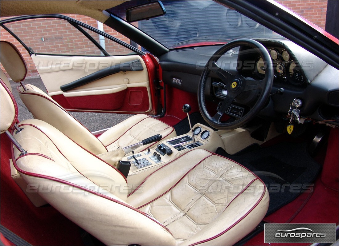 ferrari 308 (1981) gtbi/gtsi con 89,000 miles, in preparazione per lo smantellamento di #6