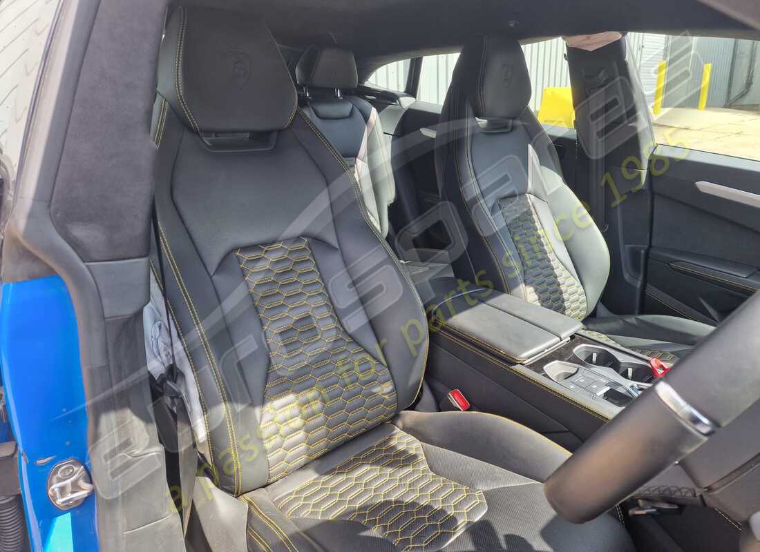 lamborghini urus (2020) con 13,163 miles, in preparazione per lo smantellamento di #11