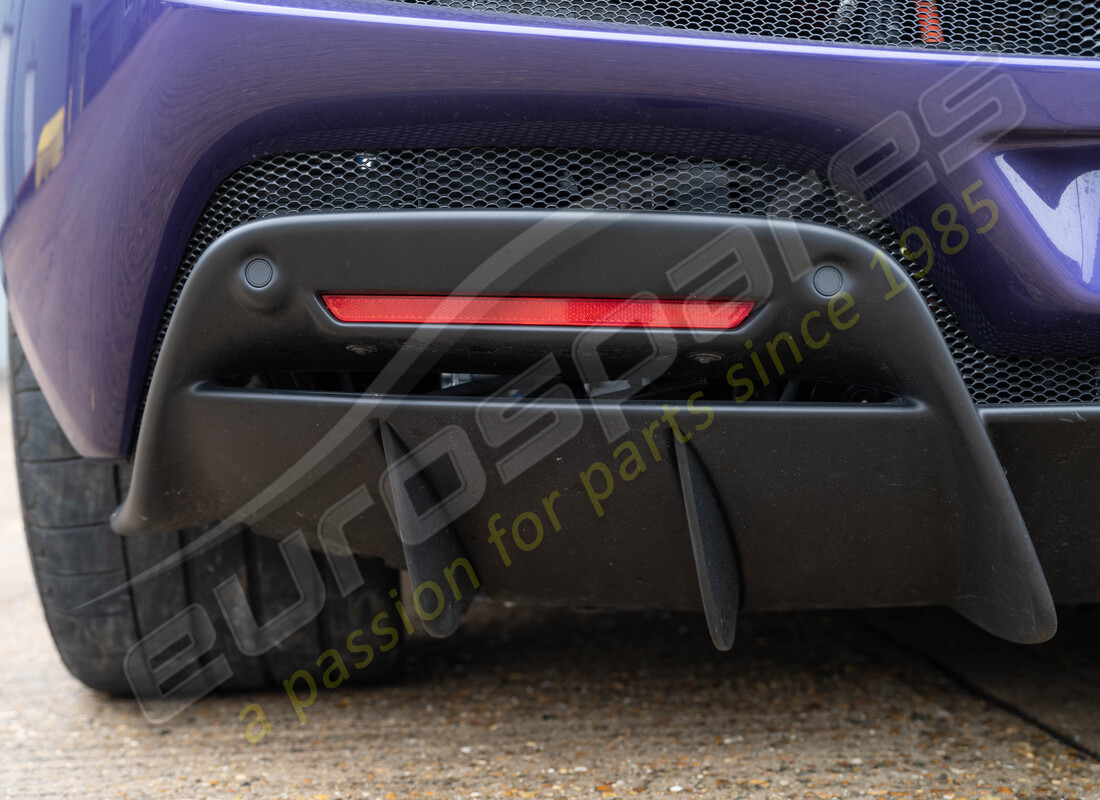 ferrari 296 gts con tbc, in preparazione per lo smantellamento #24