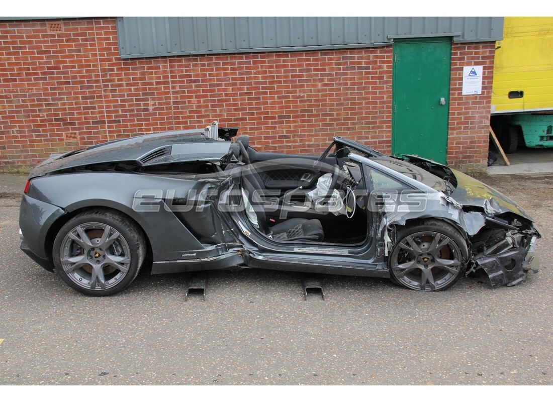 lamborghini lp560-4 spider (2010) con 8,000 miles, in preparazione per lo smantellamento di #6