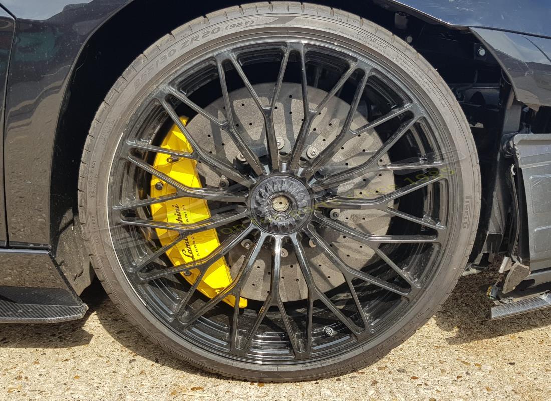 lamborghini lp740-4 s coupe (2018) con 6,254 miles, in preparazione per lo smantellamento di #16