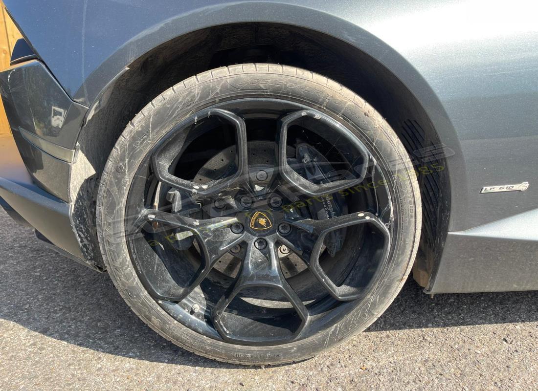 lamborghini 2015 (lp610-4 coupe) con 18,603 miles, in preparazione per lo smantellamento di #16