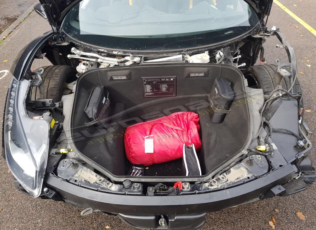 ferrari 488 spider (rhd) con 2,916 miles, in preparazione per lo smantellamento di #13