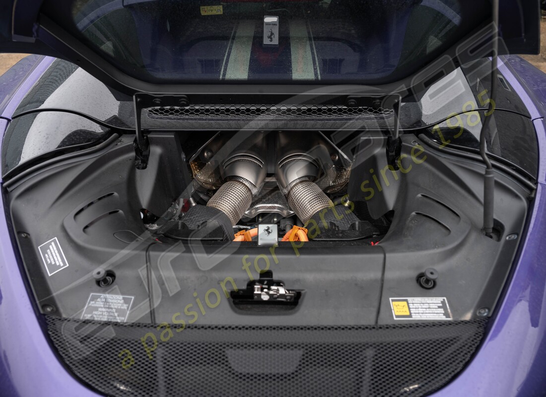 ferrari 296 gts con tbc, in preparazione per lo smantellamento #19