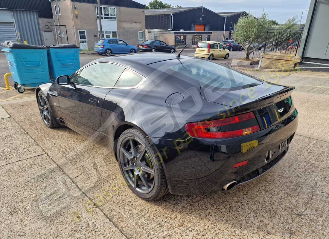 aston martin v8 vantage (2006) con 84,619 miles, in preparazione per lo smantellamento di #3