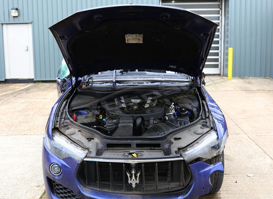 maserati levante (2017) con 41,527 miles, in preparazione per lo smantellamento di #9