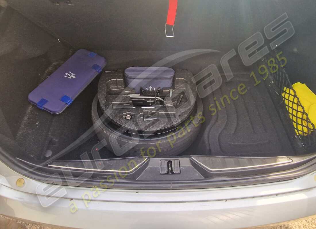 maserati qtp. v6 3.0 tds 275bhp 2014 con 62,107 miles, in preparazione per lo smantellamento di #21