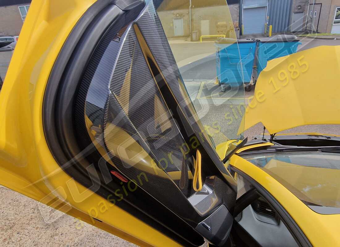 lamborghini 2016 (lp750-4 sv coupe) con 6,468 miles, in preparazione per lo smantellamento di #12