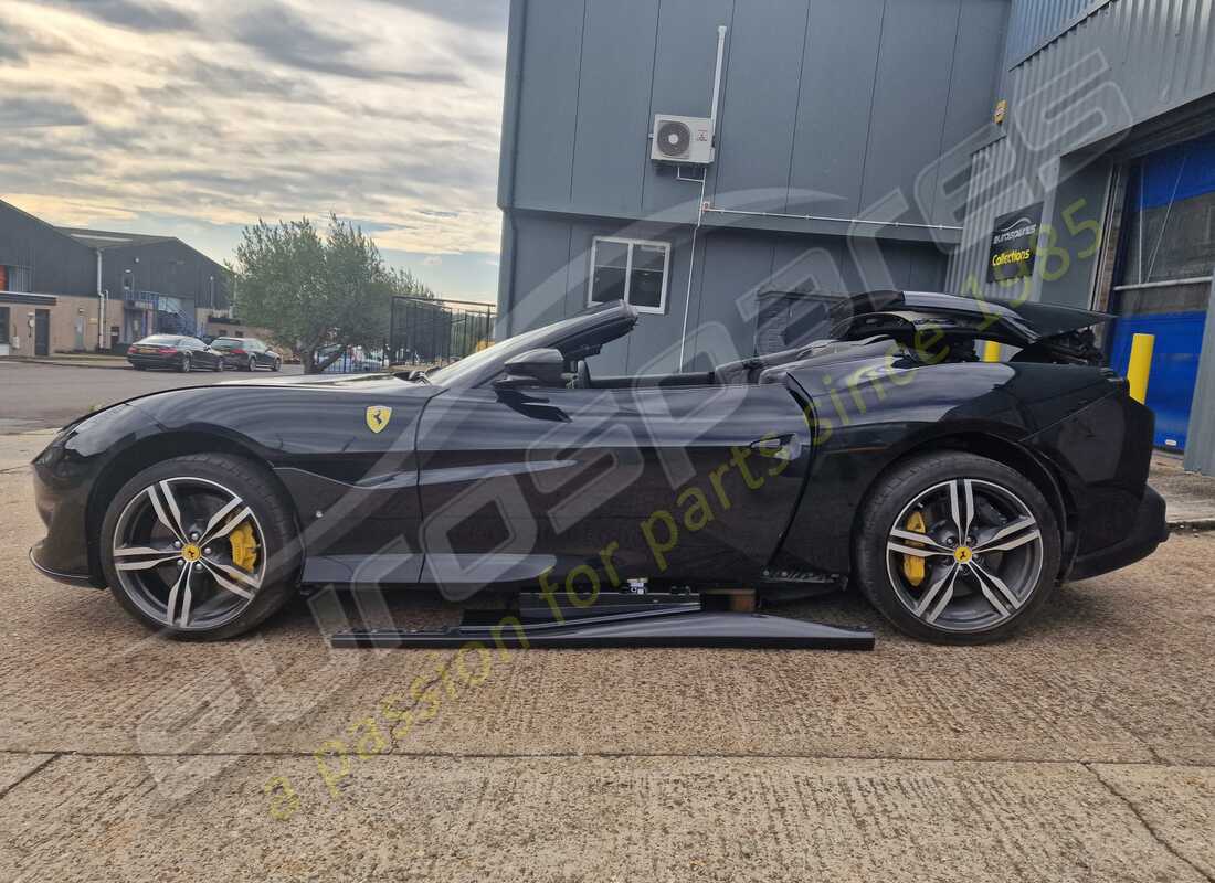ferrari portofino con 6,500 miles, in preparazione per lo smantellamento di #2