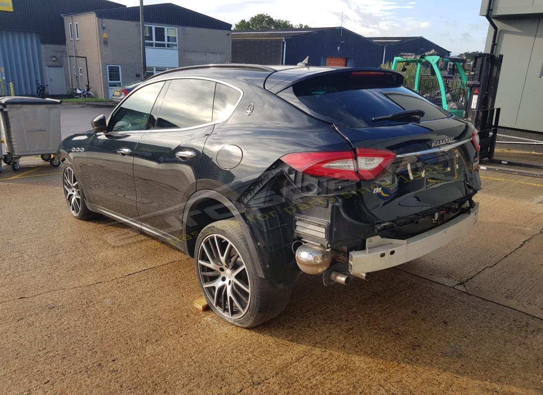 maserati levante (2017) con 39,360 miles, in preparazione per lo smantellamento di #3