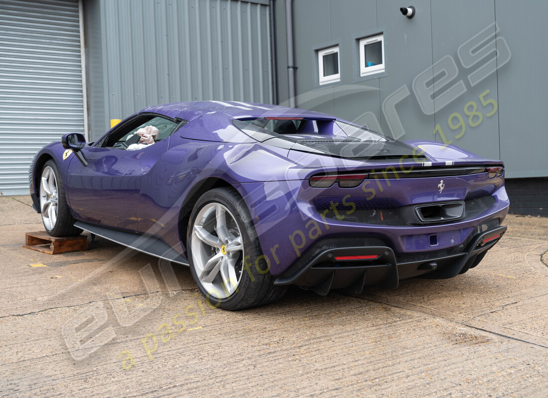 ferrari 296 gts con tbc, in preparazione per lo smantellamento #3