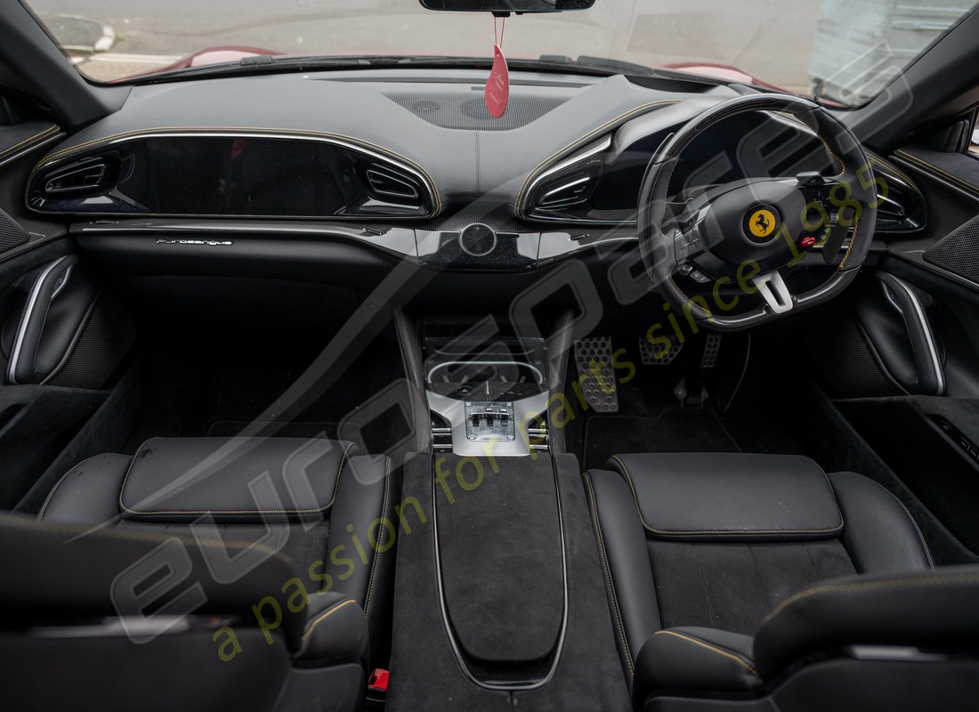 ferrari purosangue con 1454 miglia, in preparazione per lo smantellamento di #14