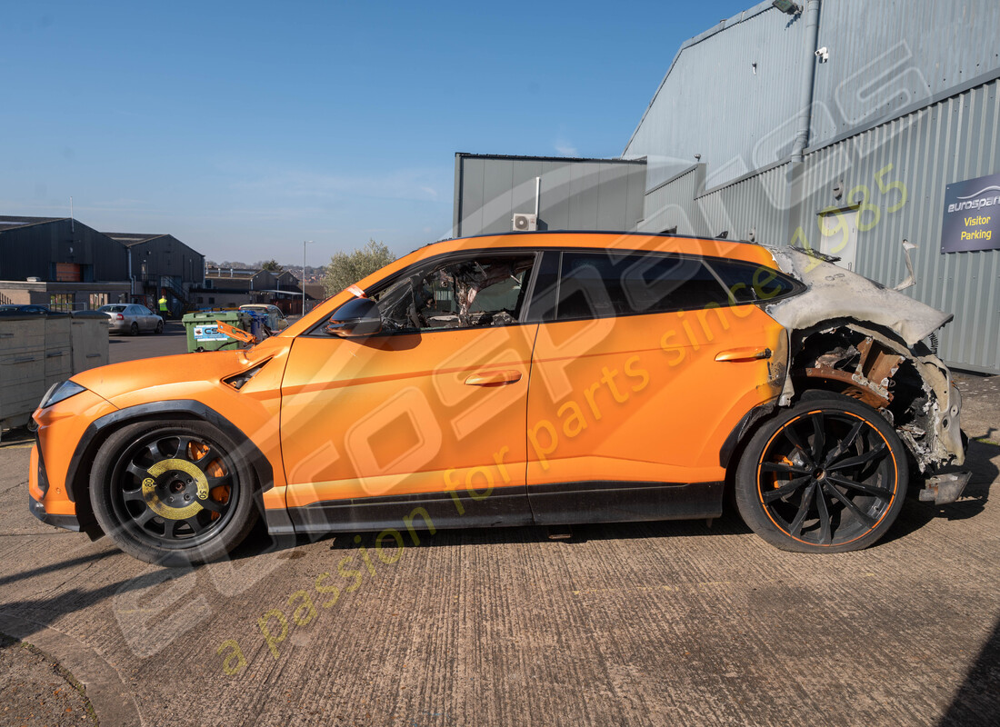 lamborghini urus (2021) con circa 30k miglia, in preparazione per lo smantellamento #2